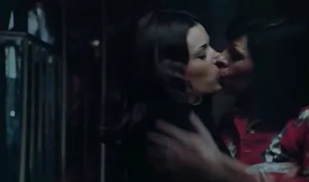 فتاة حمراء حلوة افلام جنس عربي مصري