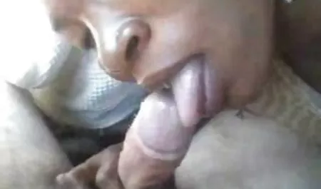 العاهرة الشرج جميلة يحصل على شاعر فلم سكس عربي لبناني المليون جيدة