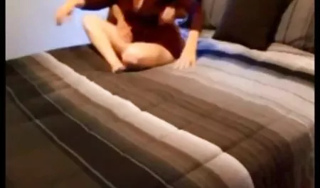 أشتون فلم سكس عربي لبناني بيرس - محادثات الهرة