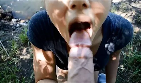 امرأة سمراء فلم سكس عربي لبناني طويلة الشعر مشمس يحب أن تمتص ديك والحصول على مارس الجنس