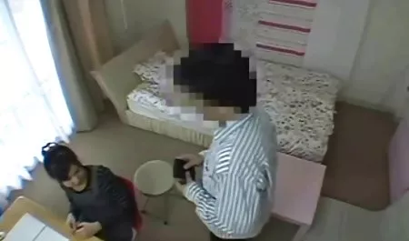جميلة لينا بول تبين لها الثدي الكمال افلام عرب جنس