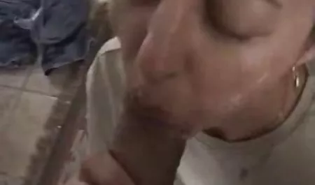- لعب الجمهور جبهة افلام جنس مترجمة بالعربية مورو!